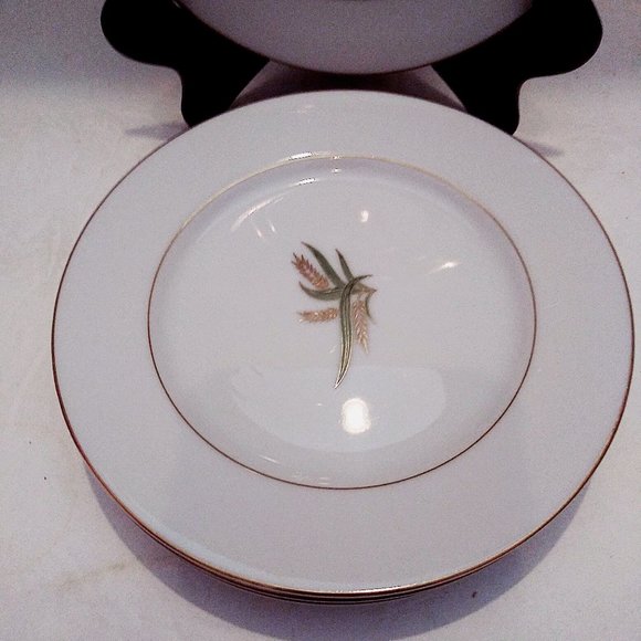 Vintage Bread and Butter Plates in Fukagama Arita Hand Painted Bone China - Picture 10 of 14